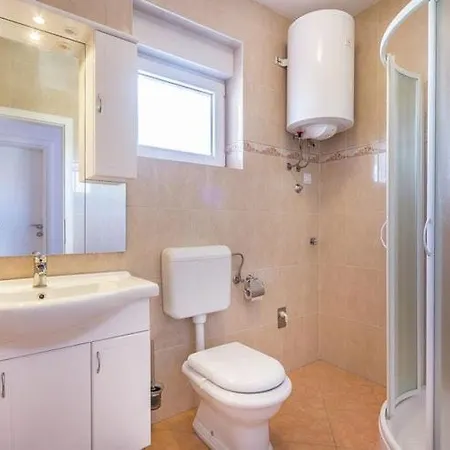 Apartmán For Up To Five Persons, Only 500m From The *