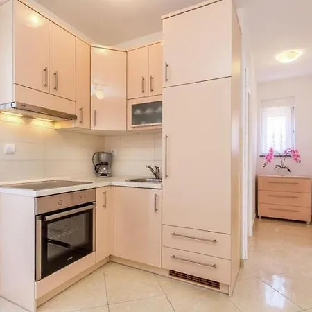 Apartmán For Up To Five Persons, Only 500m From The